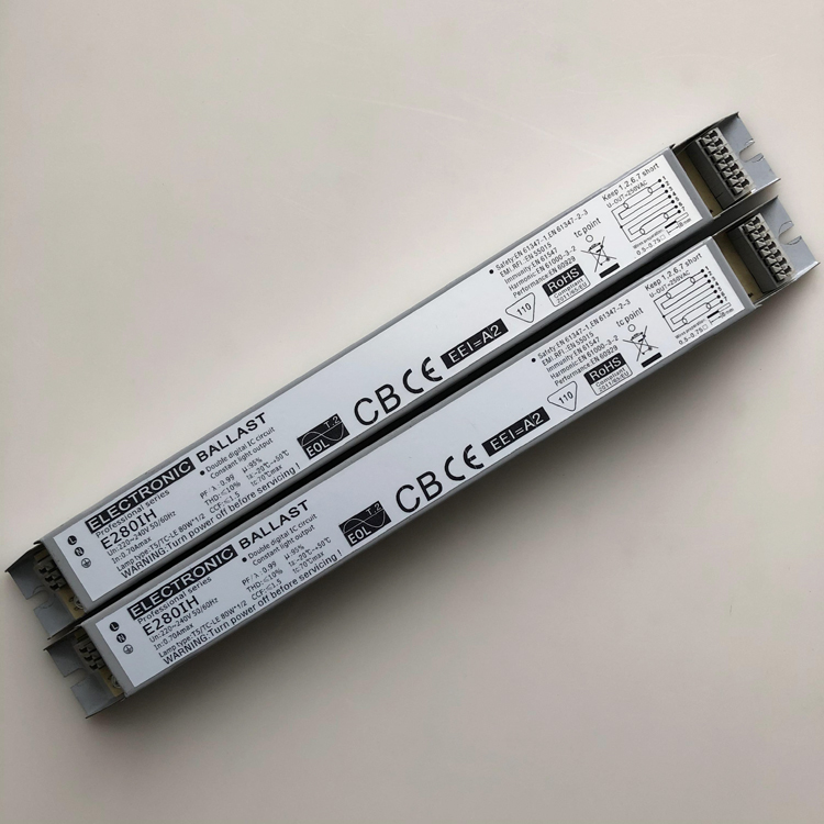 220-240V 2x80W مصباح الفلورسنت صابورة إلكترونية